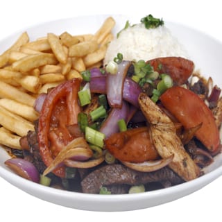 Lomo Saltado Mixto
